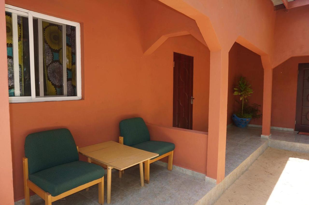 The Gunjur Project Lodge Exterior photo
